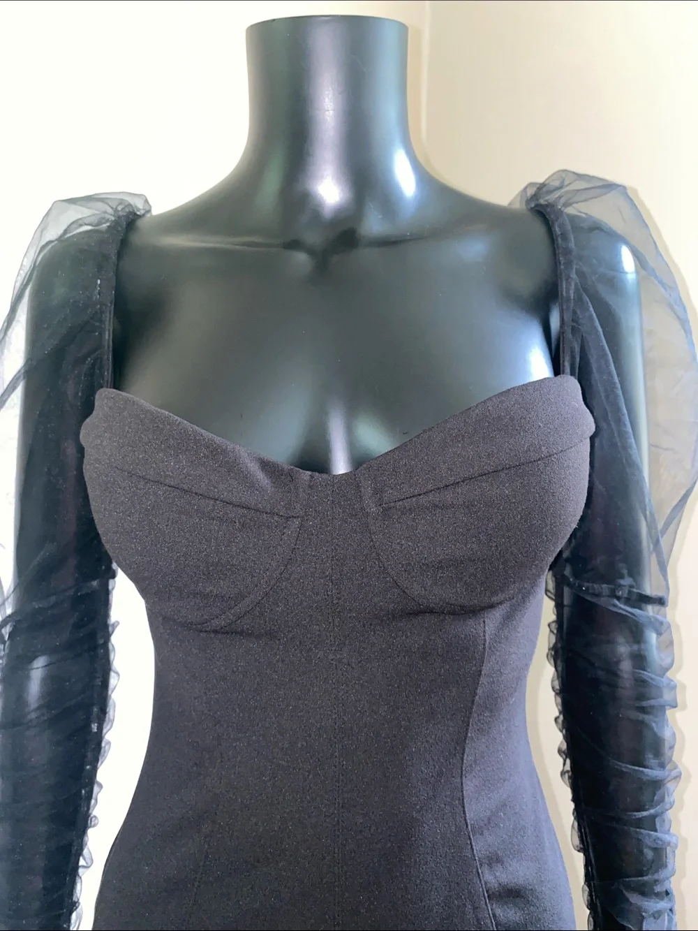 L’VOW STUDIO chic black